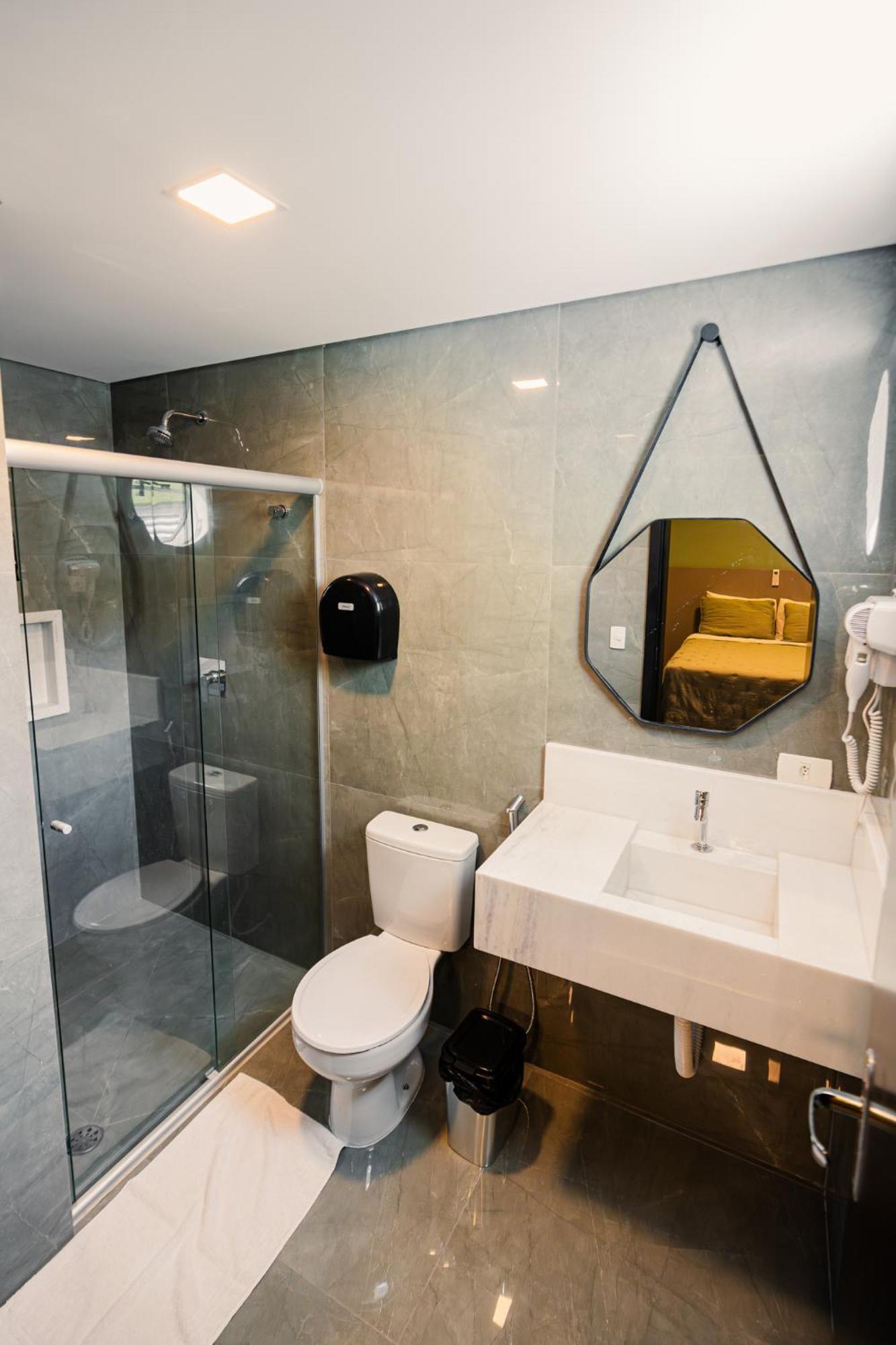Hotel Oly Plaza Piracicaba Eksteriør billede