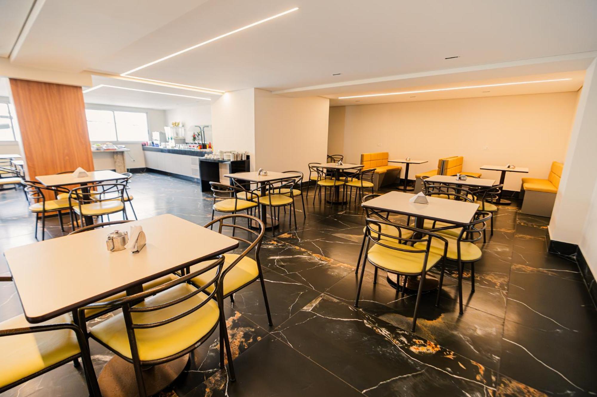 Hotel Oly Plaza Piracicaba Eksteriør billede