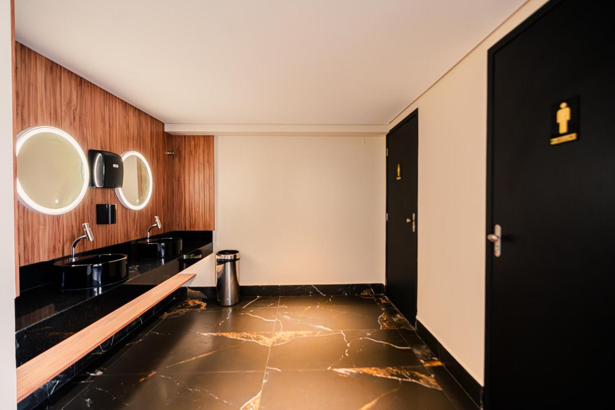 Hotel Oly Plaza Piracicaba Eksteriør billede