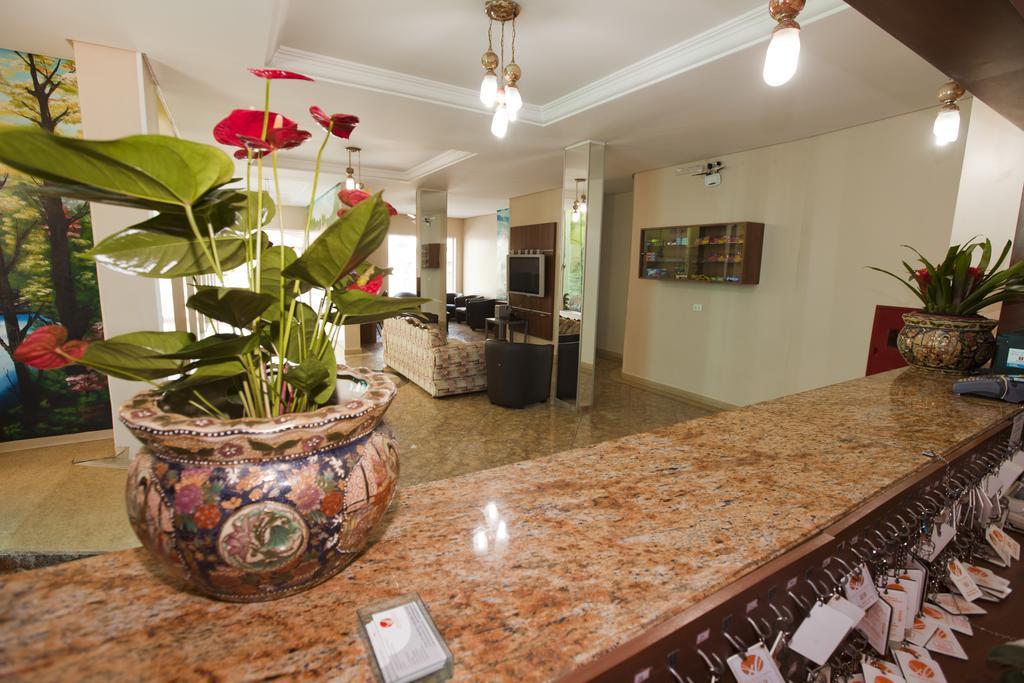 Hotel Oly Plaza Piracicaba Eksteriør billede