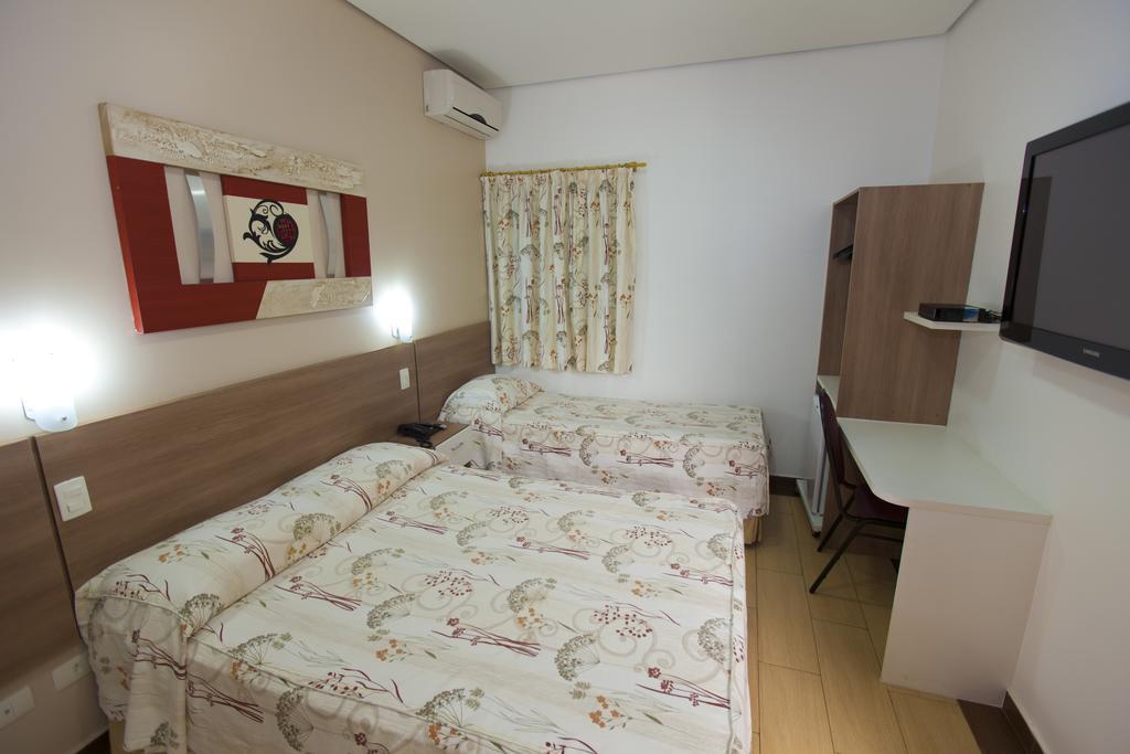 Hotel Oly Plaza Piracicaba Værelse billede